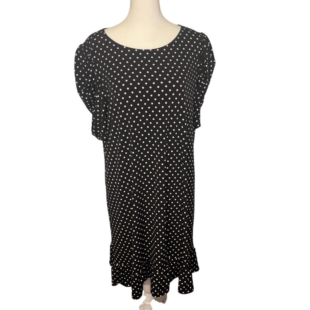 CeCe Black White Polka Dot Shift Dress Ruffle Hem Stretch Trendy Feminine